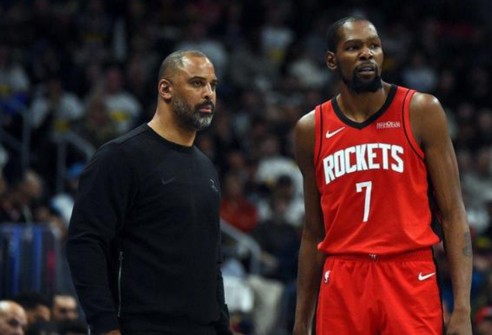 世界杯手机直播平台-火箭大逆转！杜兰特天神下凡轰39分，申京6犯离场，戈贝尔10罚2中